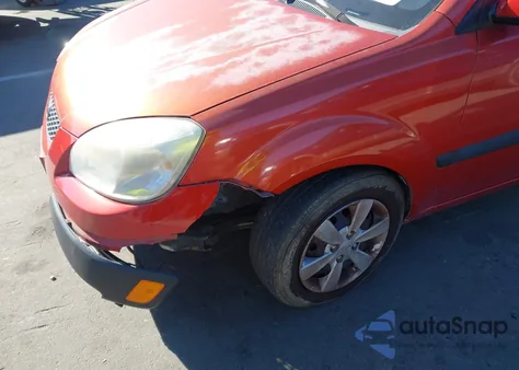 2009 Kia Rio5 Lx z USA, uszkodzony, nr VIN KNADE243696581174